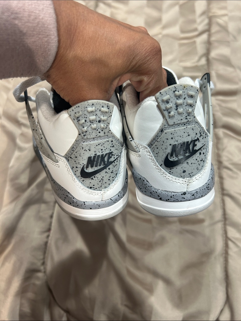 Jordan Retro 4 - Picture 5 of 6